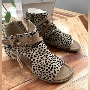 NWT leopard print sandals